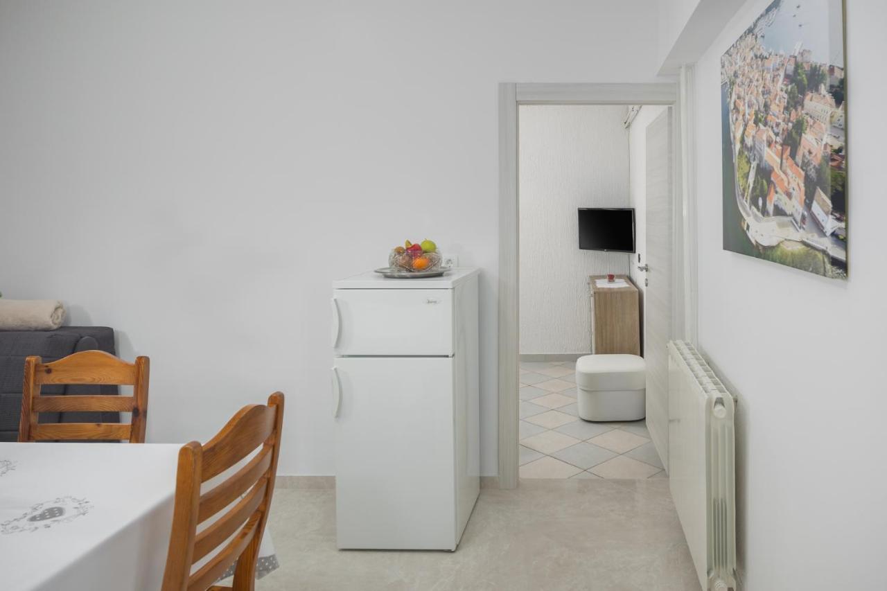 Apartment Kazalac Green Oasis Пореч Екстериор снимка